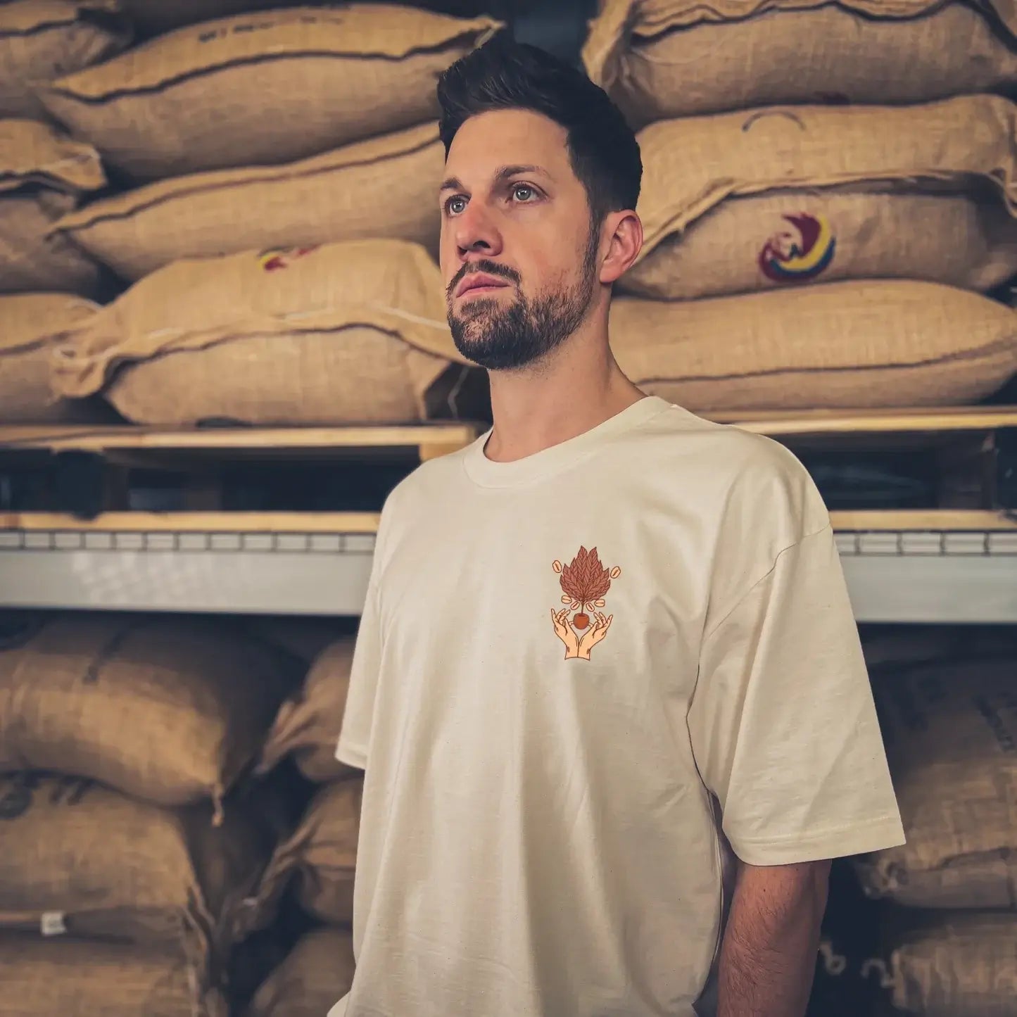 Ensambles Mexico x Kaffeemacher:innen x BLACK HEN Kollabo Shirt