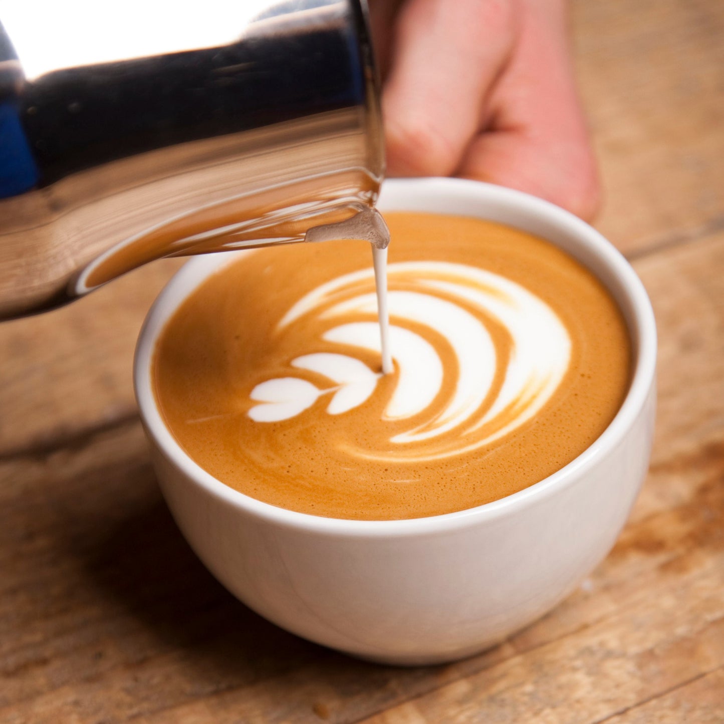 Latte Art Kurs Level 1 (Basic) – mit Latte Art Weltmeister Christian Ullrich